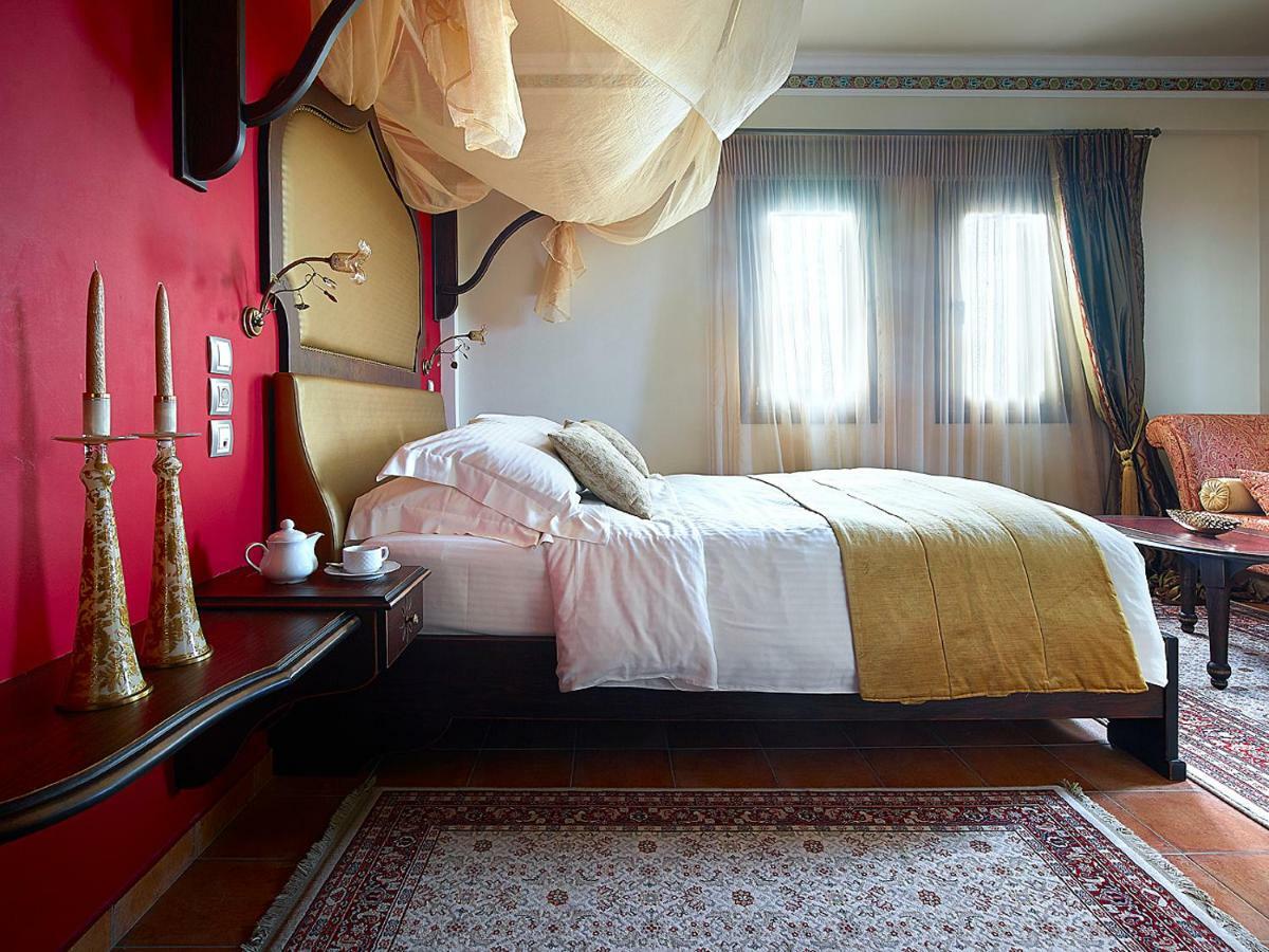 Stevalia & Hotel 3*